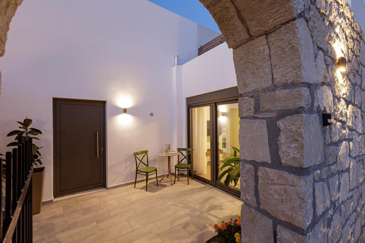 Eveland Accessible Villas Sfáka 외부 사진